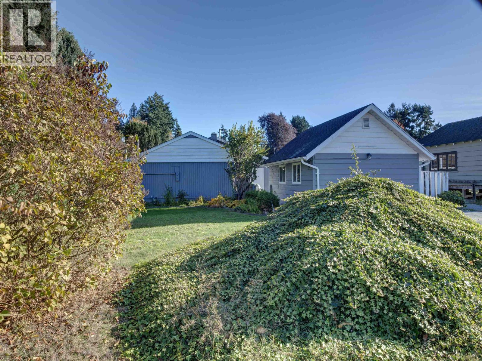 4657 WHITAKER ROAD, Sechelt