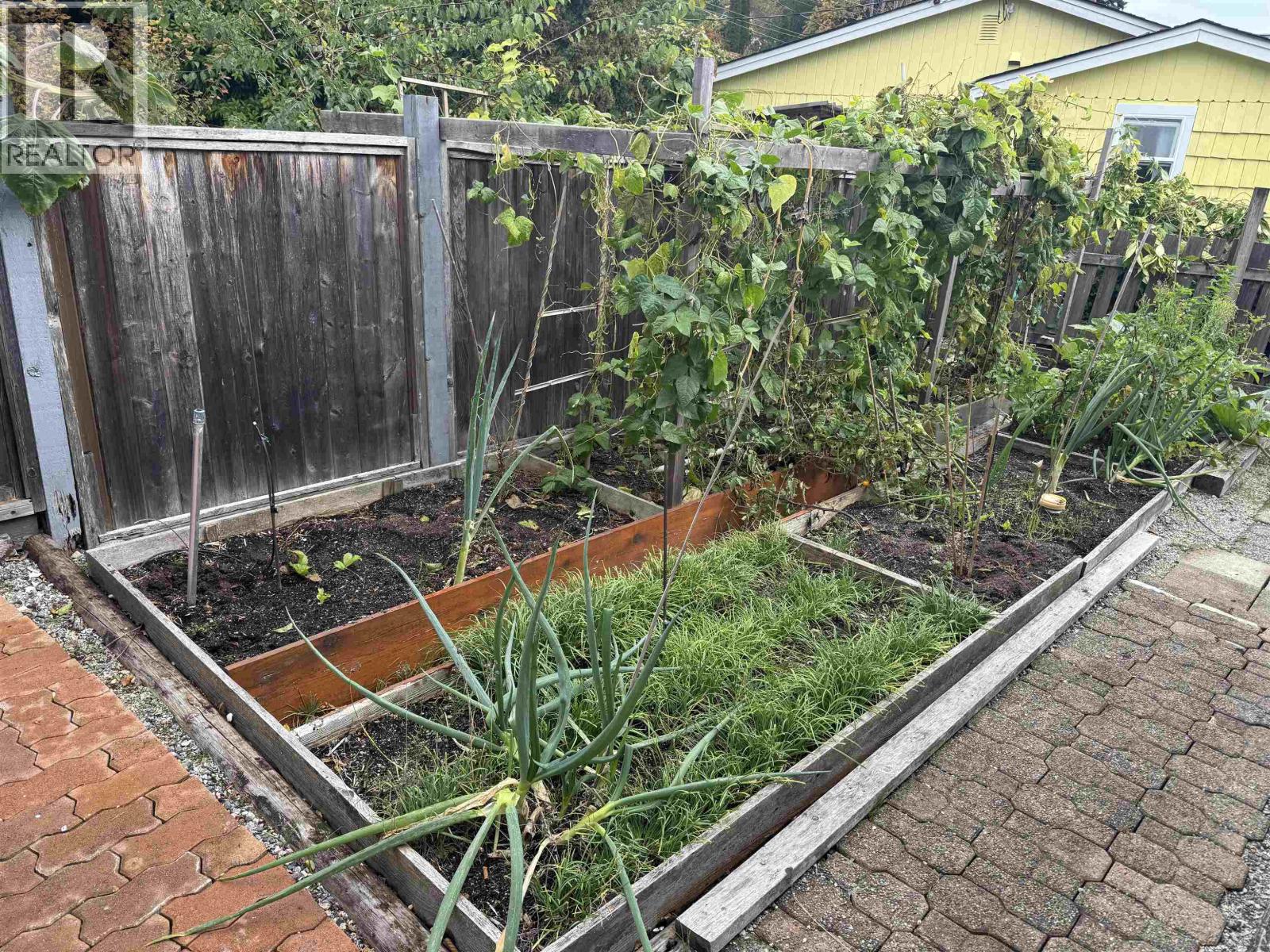 4657 WHITAKER ROAD, Sechelt