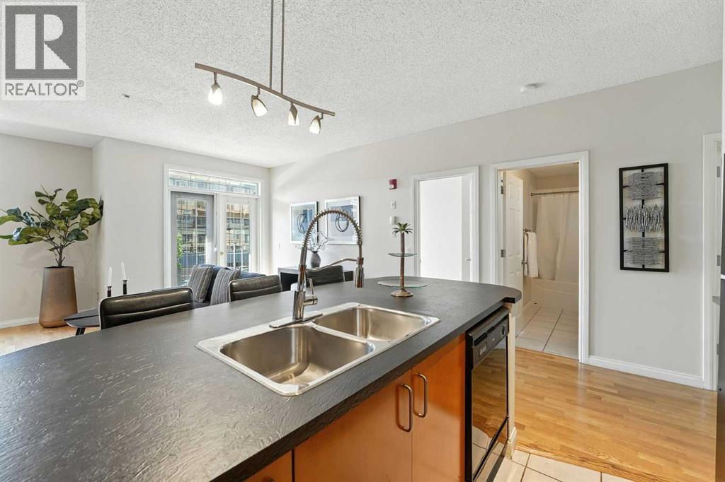 Single Family House for Sale in    Avenue SW Beltline Calgary 