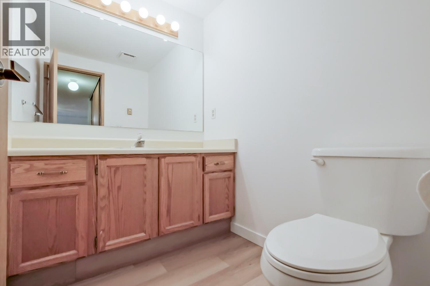 105 2110 Hoy Street, Kelowna