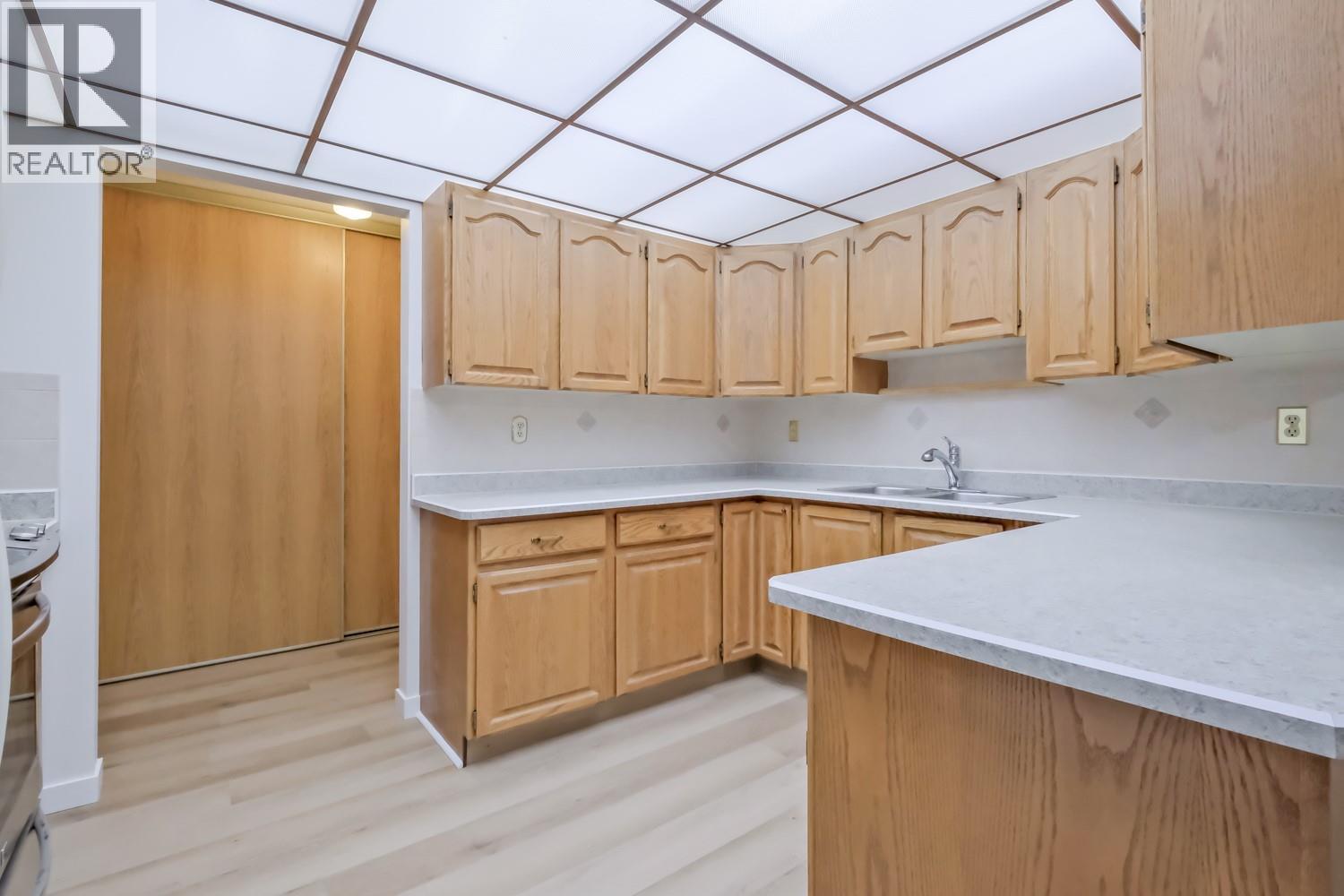 105 2110 Hoy Street, Kelowna
