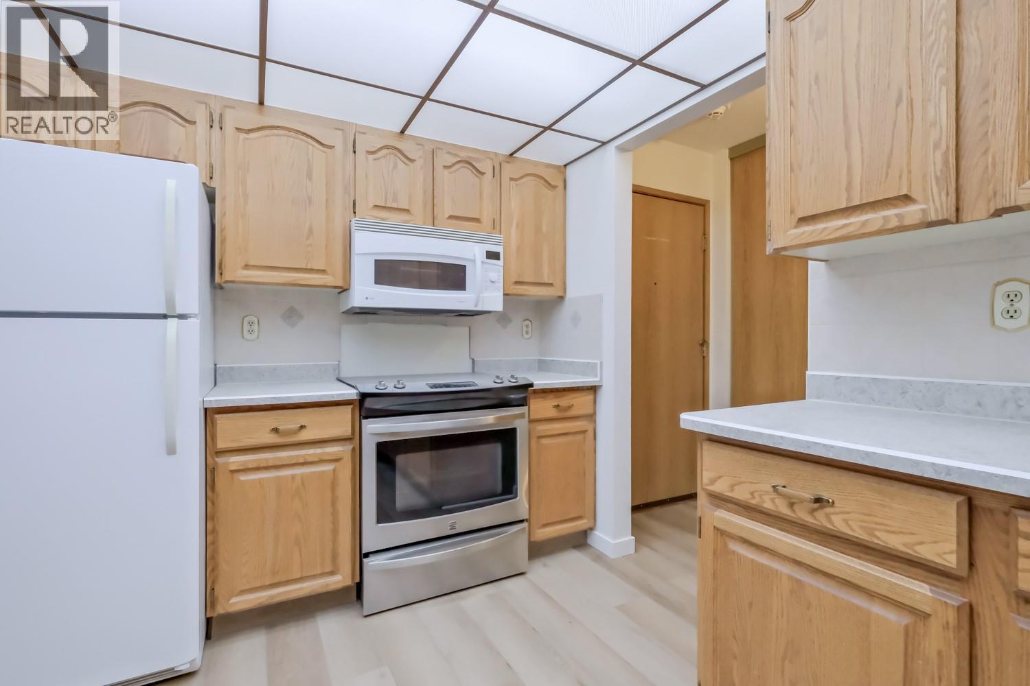 105 2110 Hoy Street, Kelowna