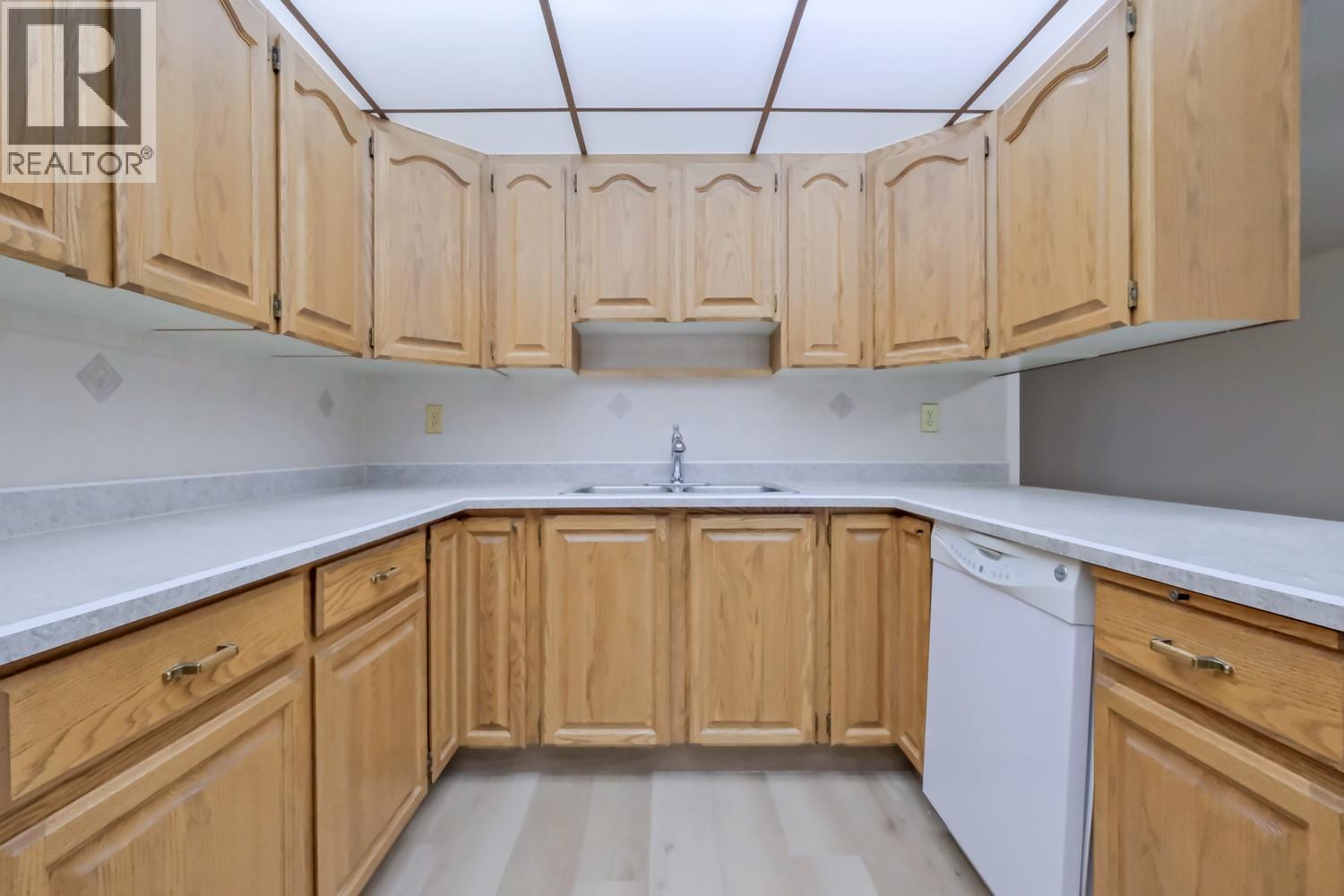 105 2110 Hoy Street, Kelowna