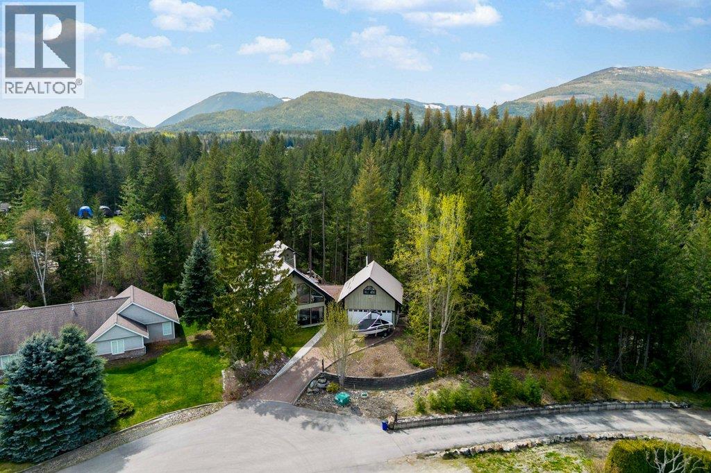 28 2592 Alpen Paradies Road, Blind Bay