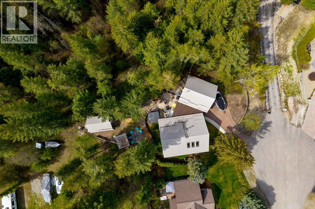 28 2592 Alpen Paradies Road, Blind Bay