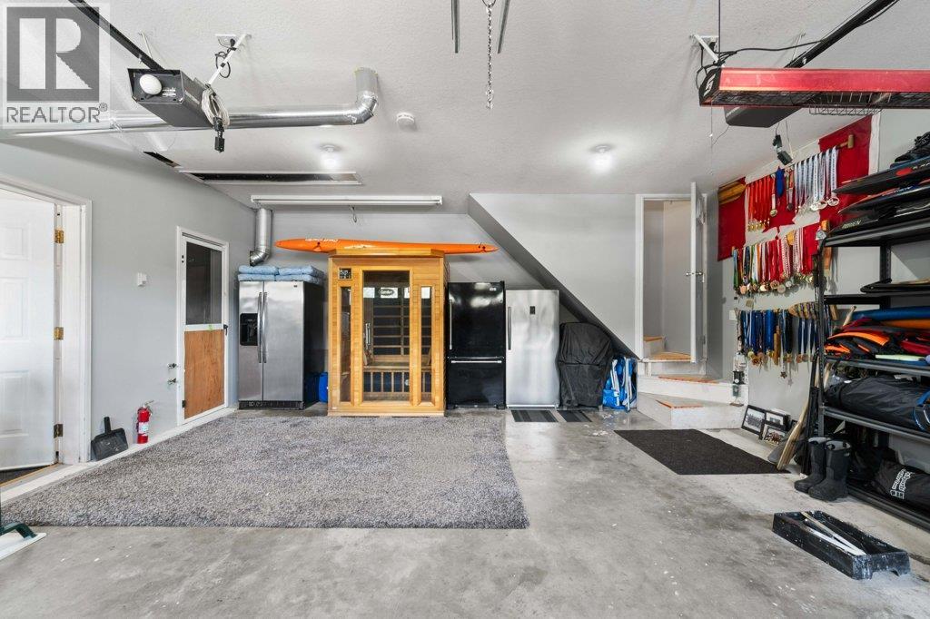28 2592 Alpen Paradies Road, Blind Bay