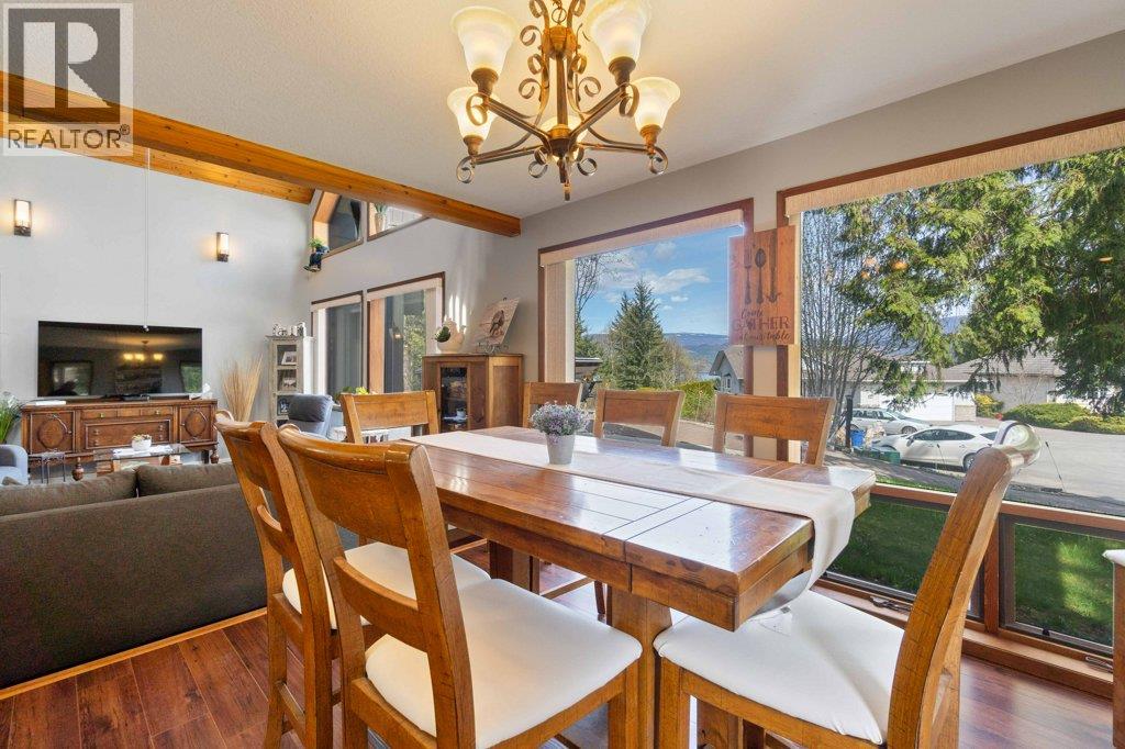 28 2592 Alpen Paradies Road, Blind Bay