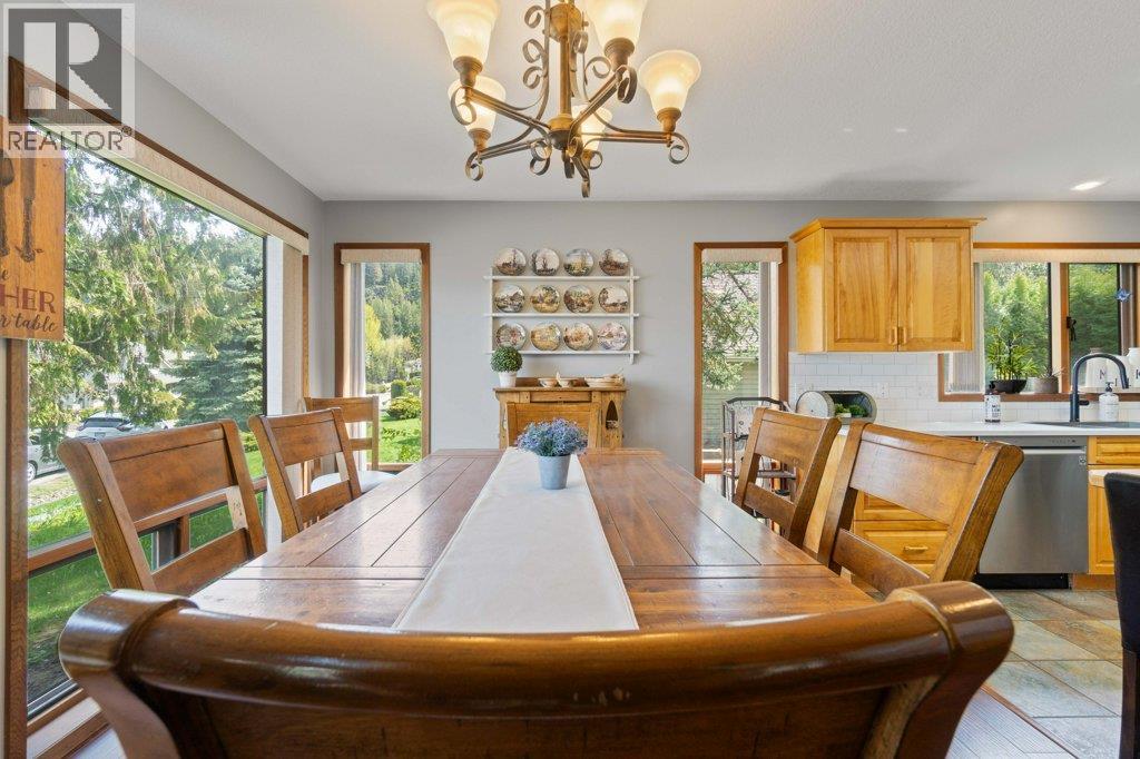 28 2592 Alpen Paradies Road, Blind Bay