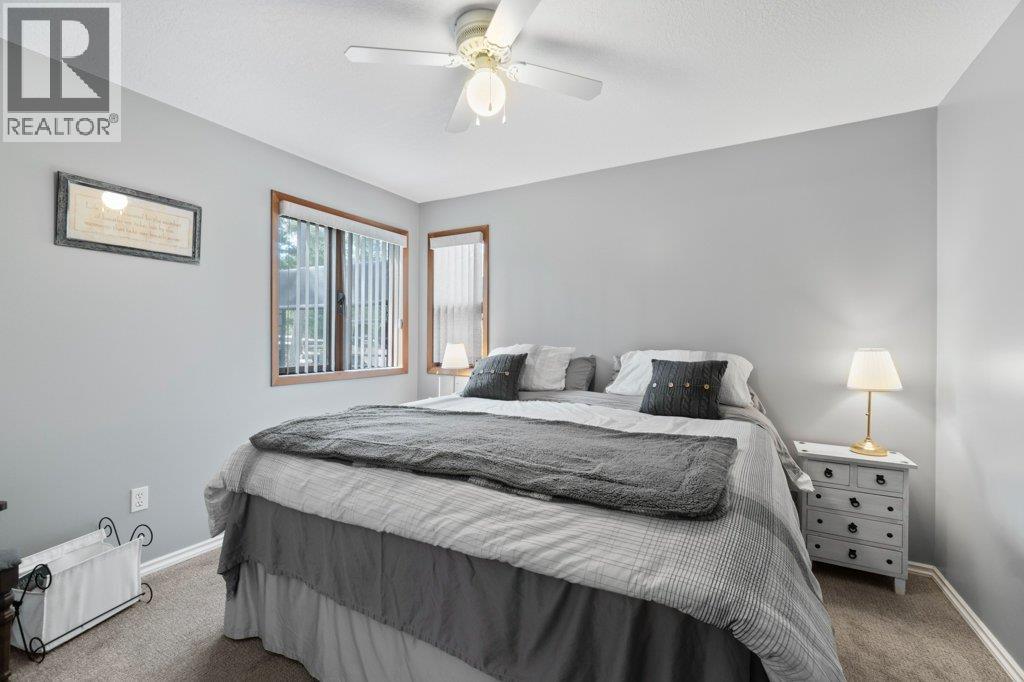 28 2592 Alpen Paradies Road, Blind Bay