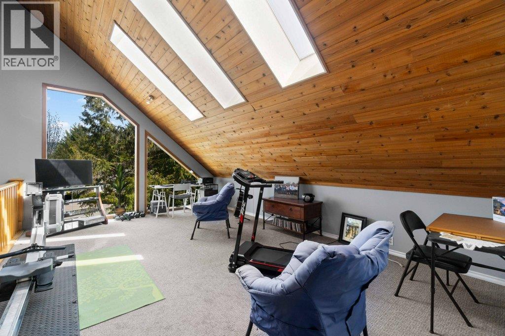 28 2592 Alpen Paradies Road, Blind Bay