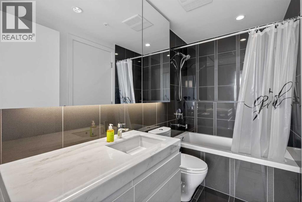 Single Family House for Sale in    Avenue SW Beltline Calgary 