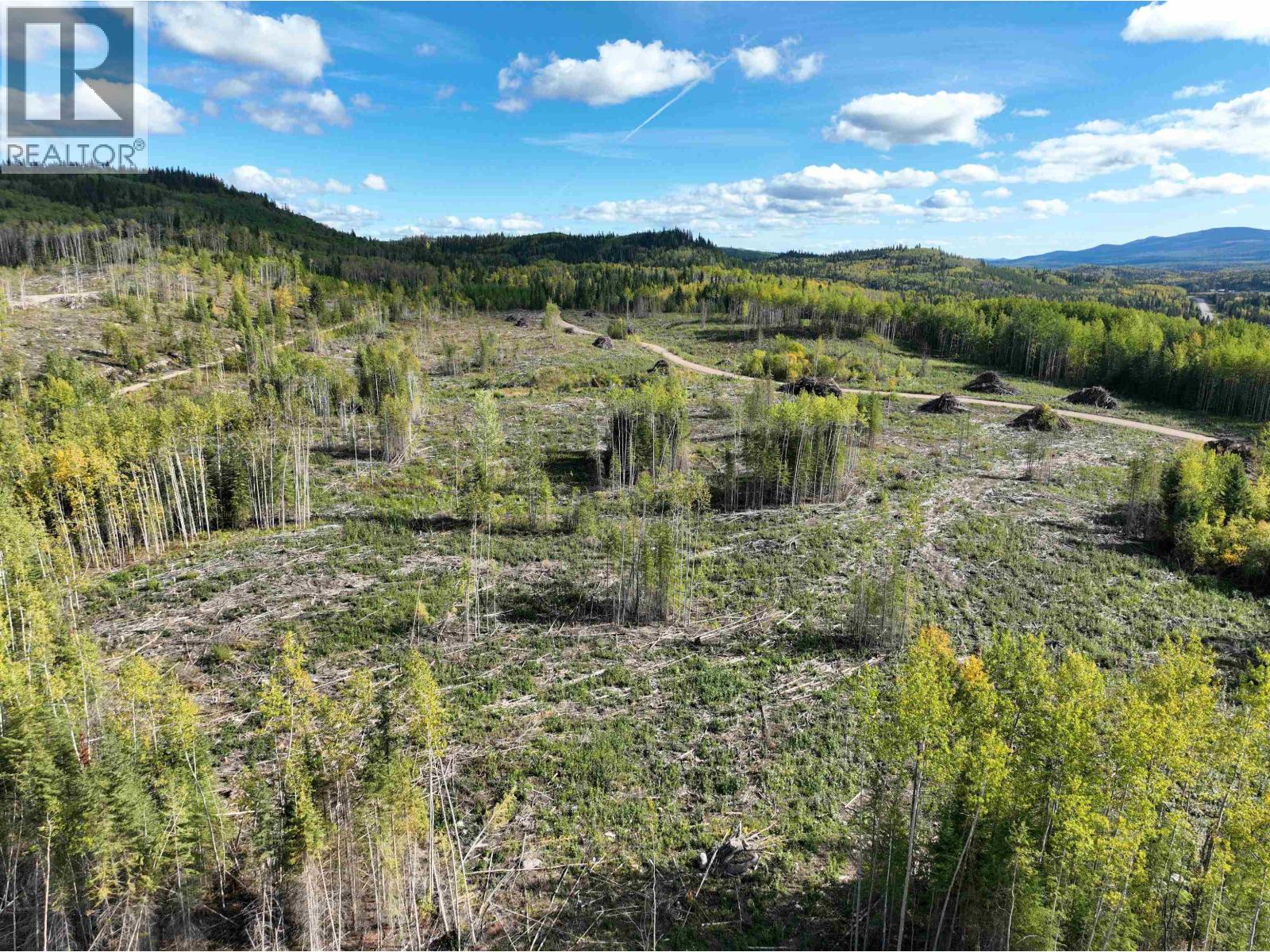 DL 3832 COLUMBIA Street - main photo