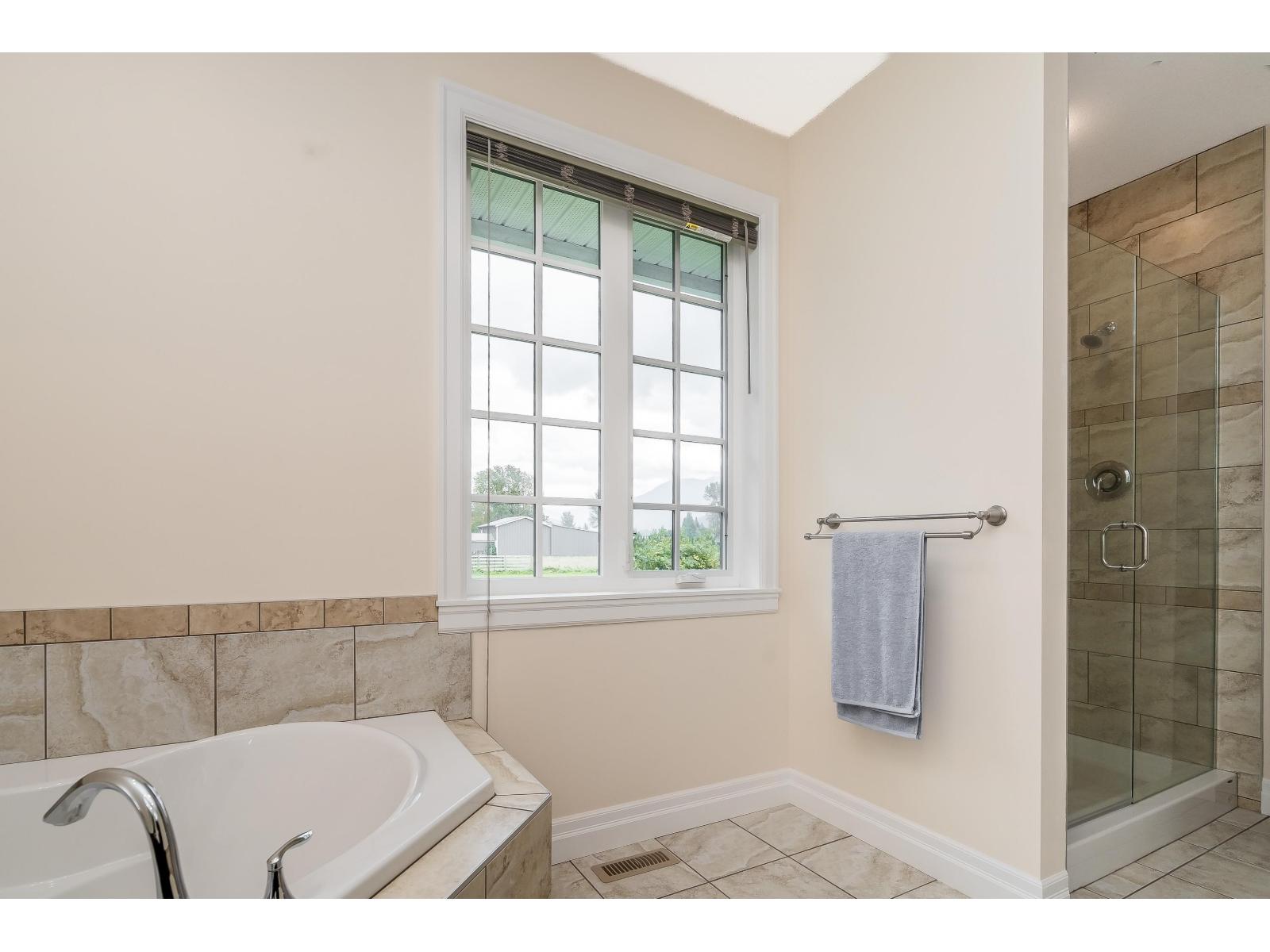 42872 SOUTH SUMAS ROAD, Greendale — photo 18