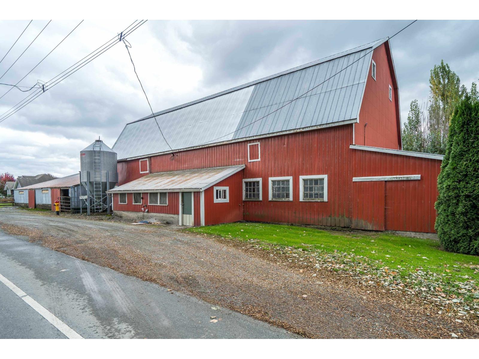 42872 SOUTH SUMAS ROAD, Greendale