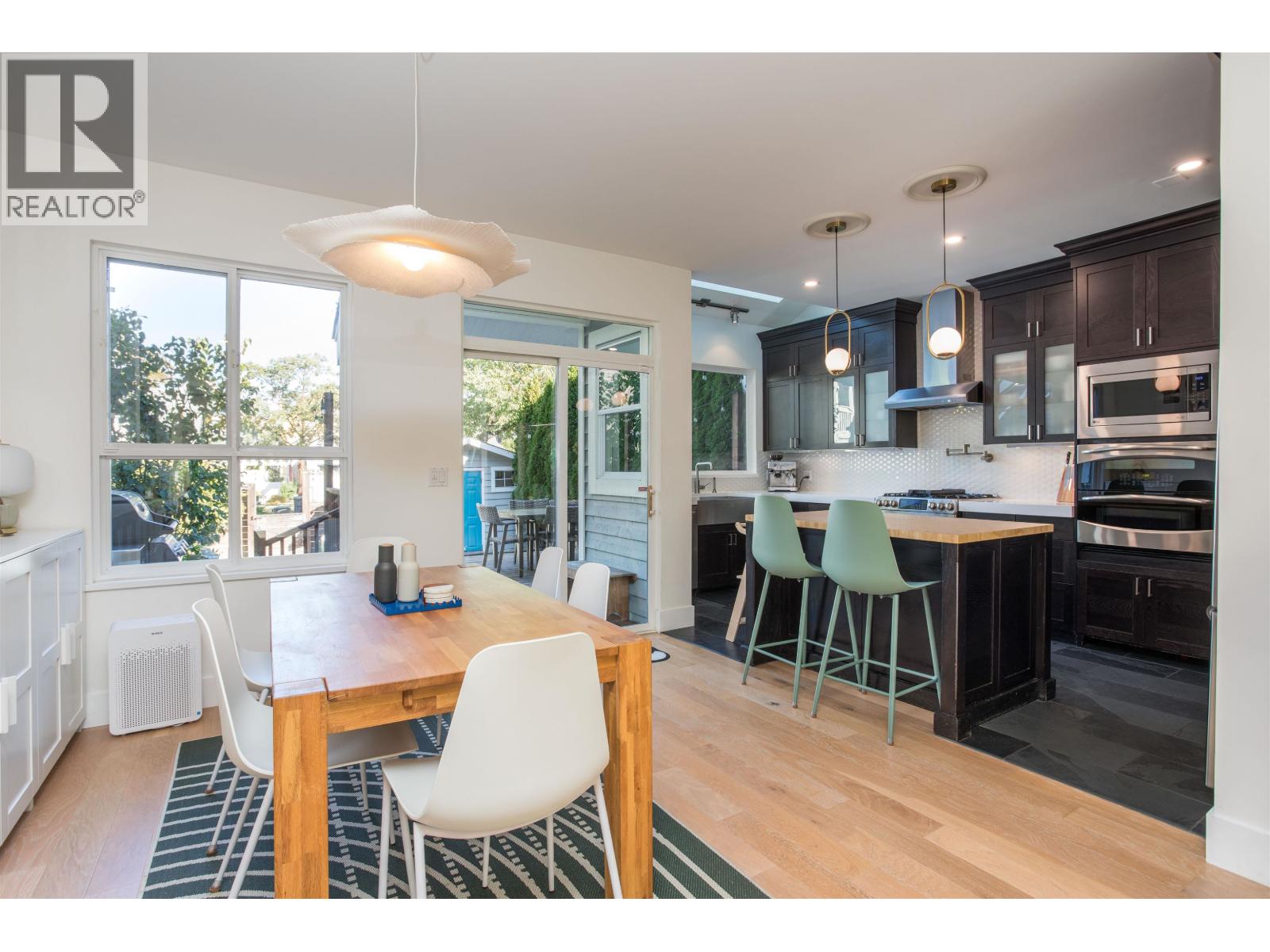 183 STAR CRESCENT, New Westminster