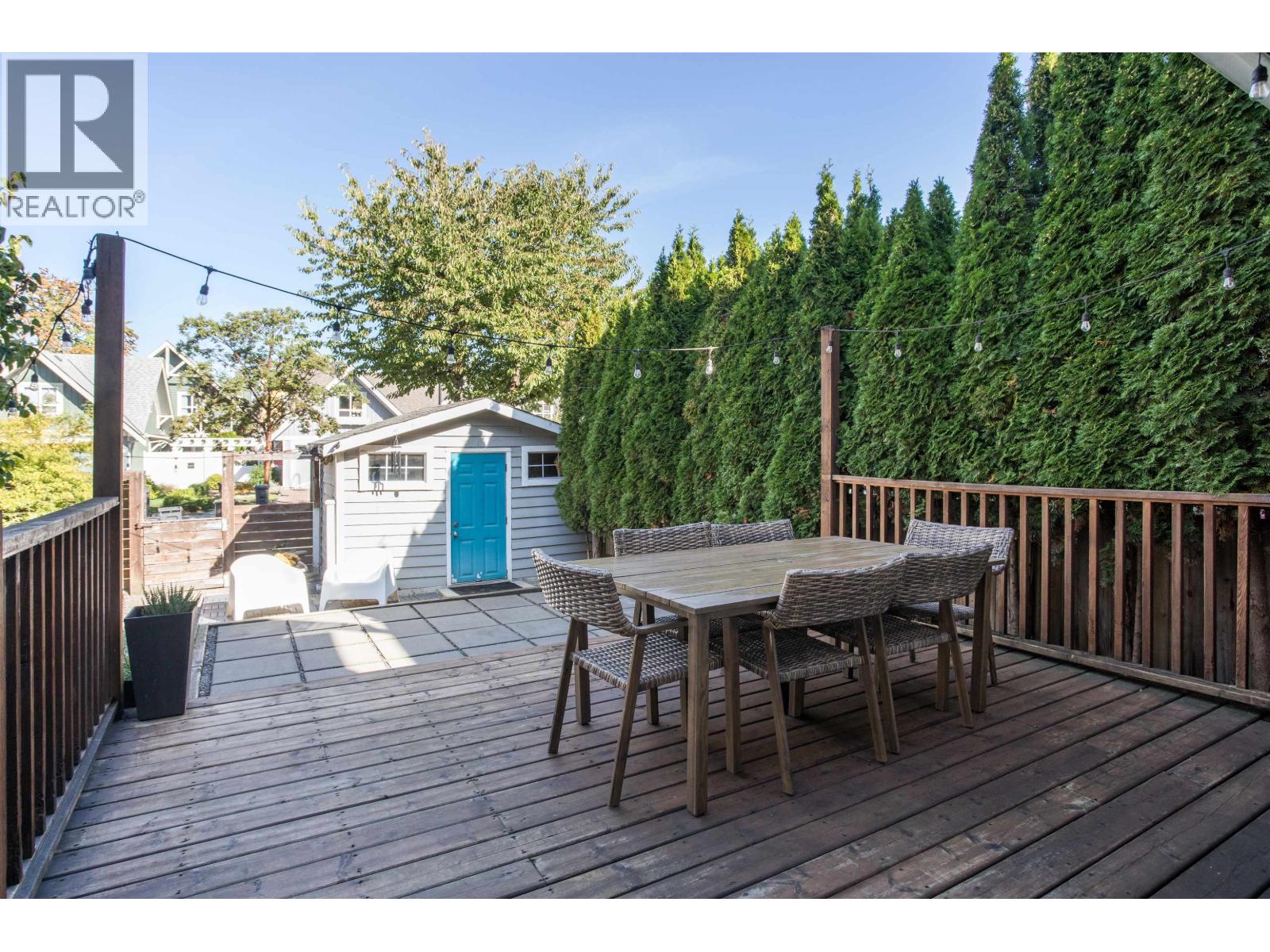 183 STAR CRESCENT, New Westminster