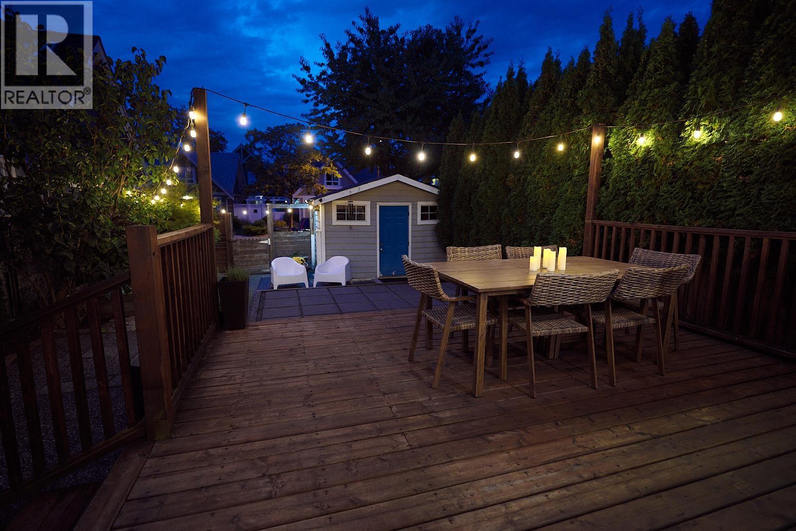 183 STAR CRESCENT, New Westminster