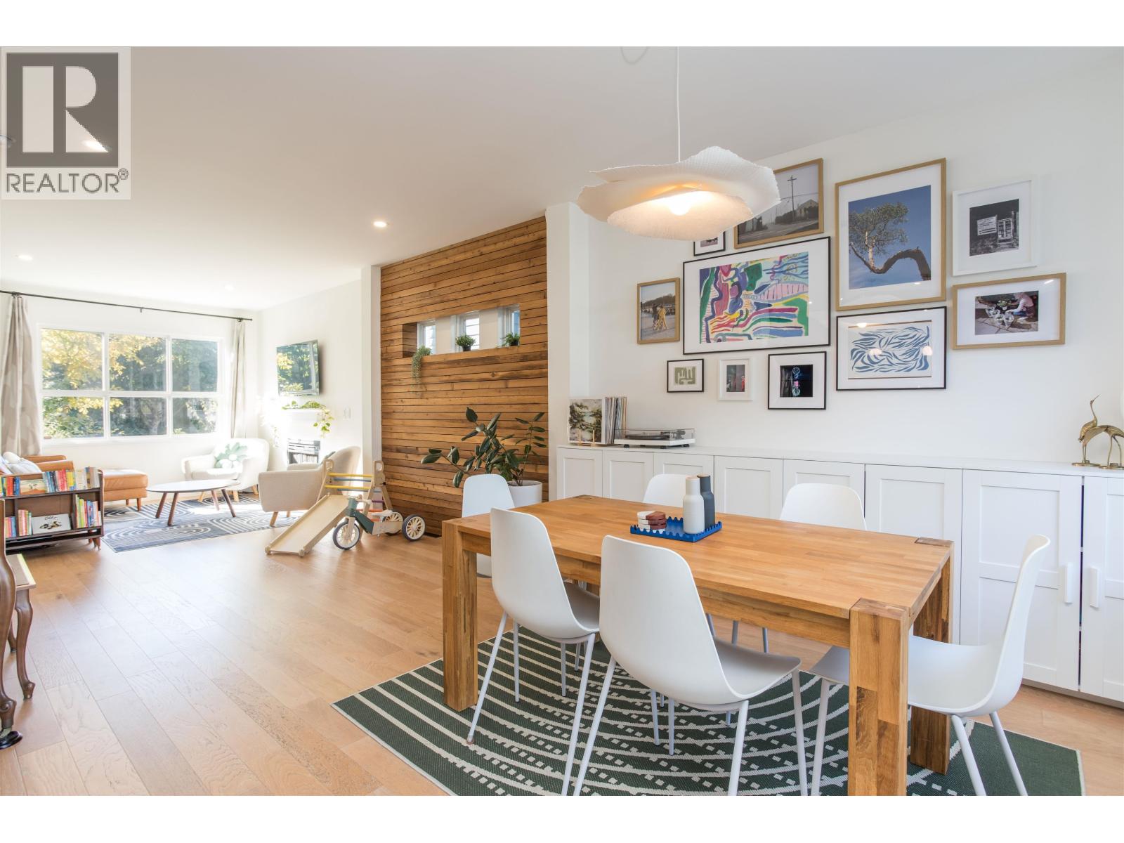 183 STAR CRESCENT, New Westminster