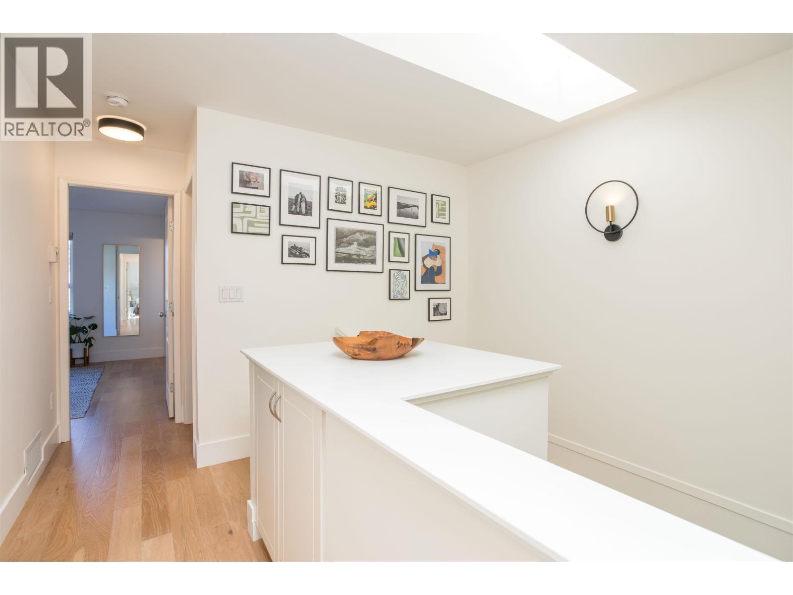 183 STAR CRESCENT, New Westminster