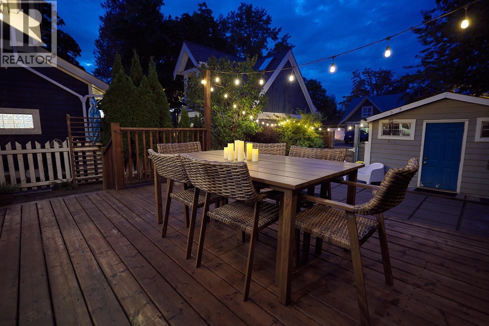 183 STAR CRESCENT, New Westminster