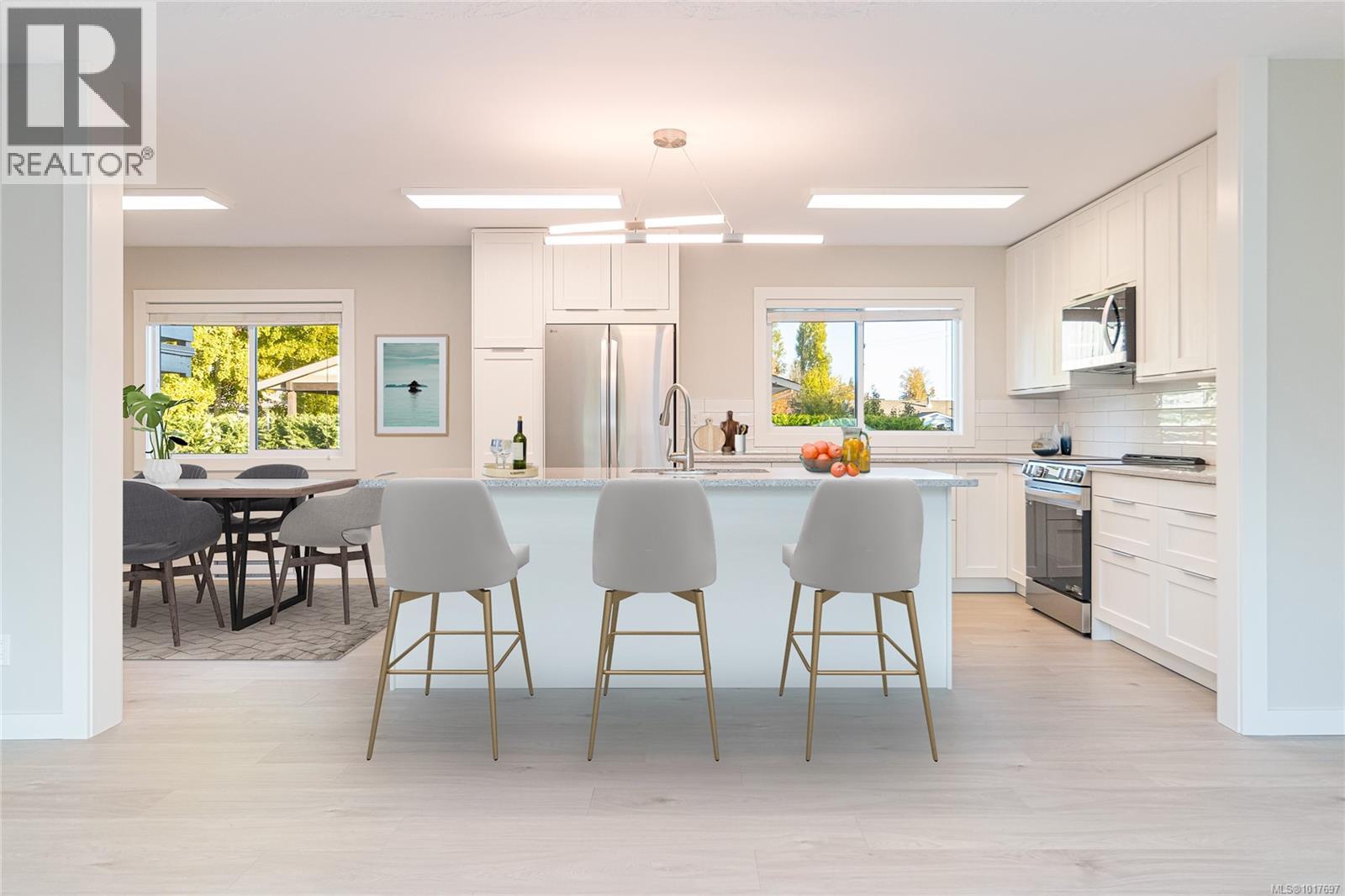 545 Rowan Ave, Parksville