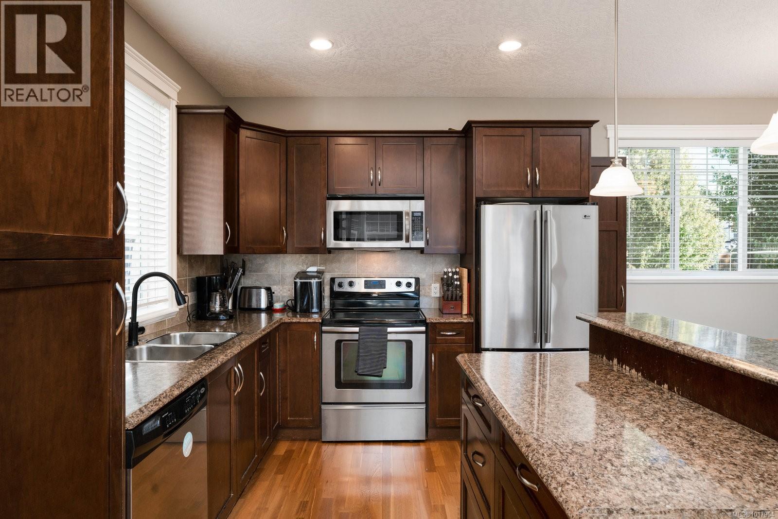  3448 Happy Valley Road, Langford