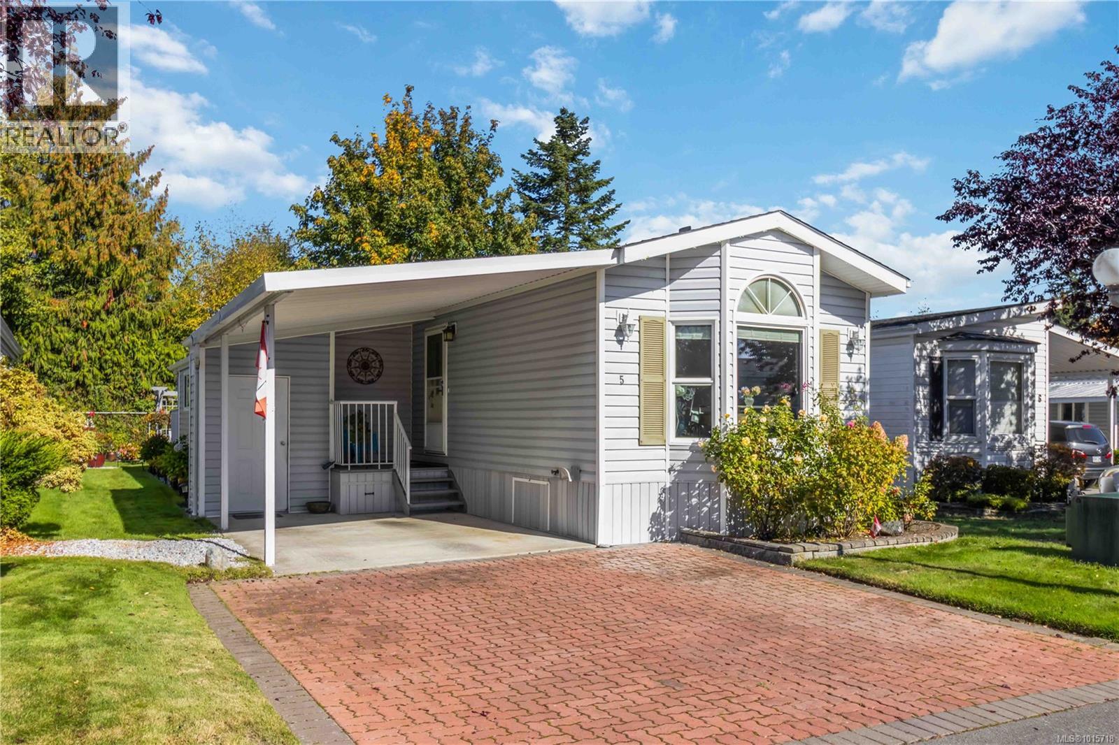 5 7509 Central Saanich Road, Central Saanich