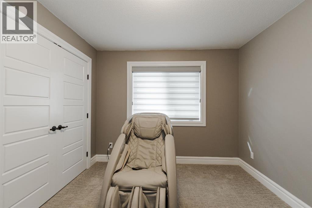 136 Dakin Road, Fort McMurray