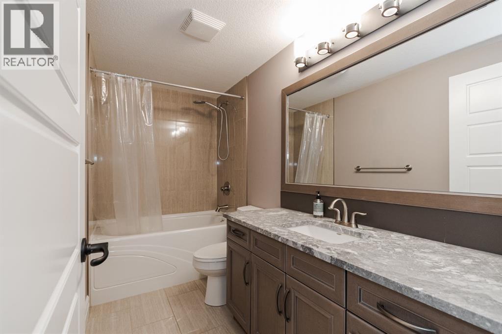 136 Dakin Road, Fort McMurray