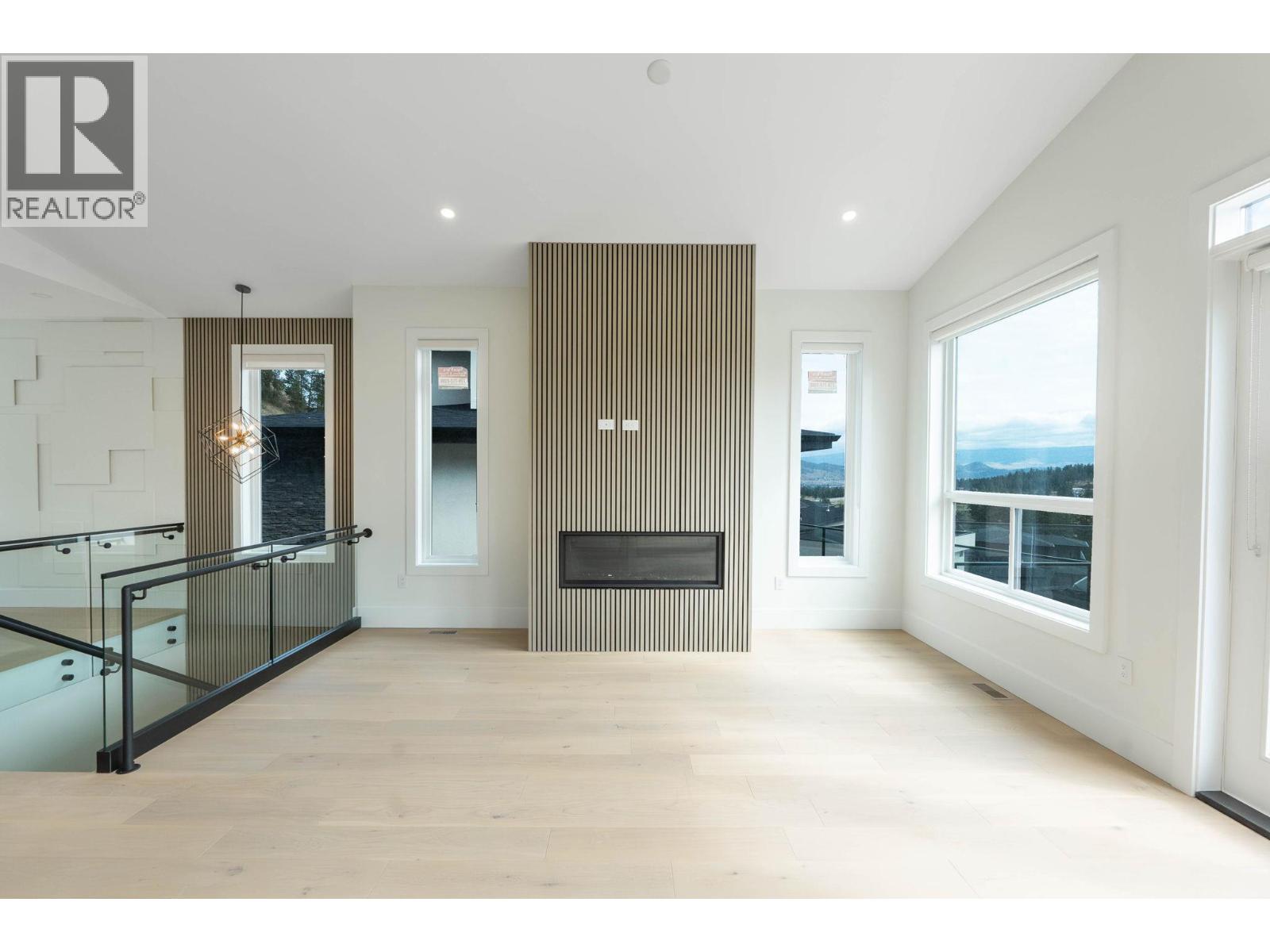 30 830 Westview Way, West Kelowna