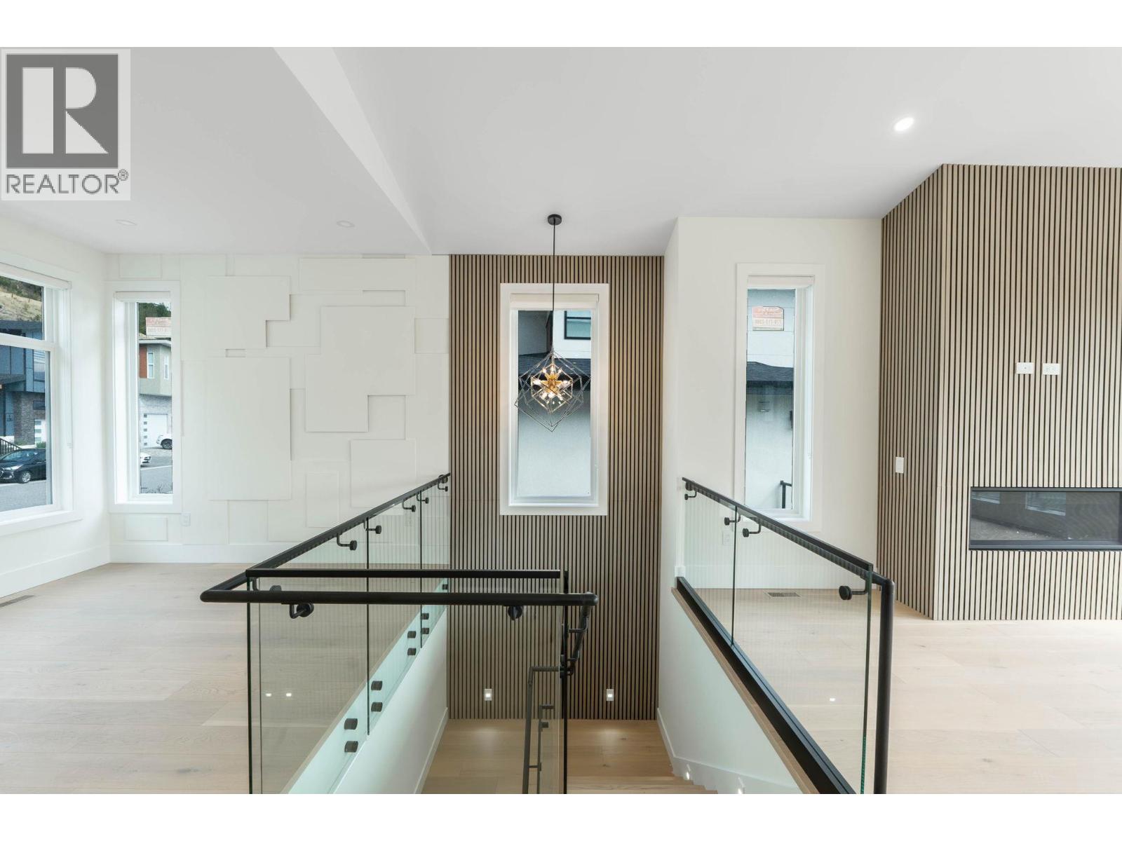 30 830 Westview Way, West Kelowna
