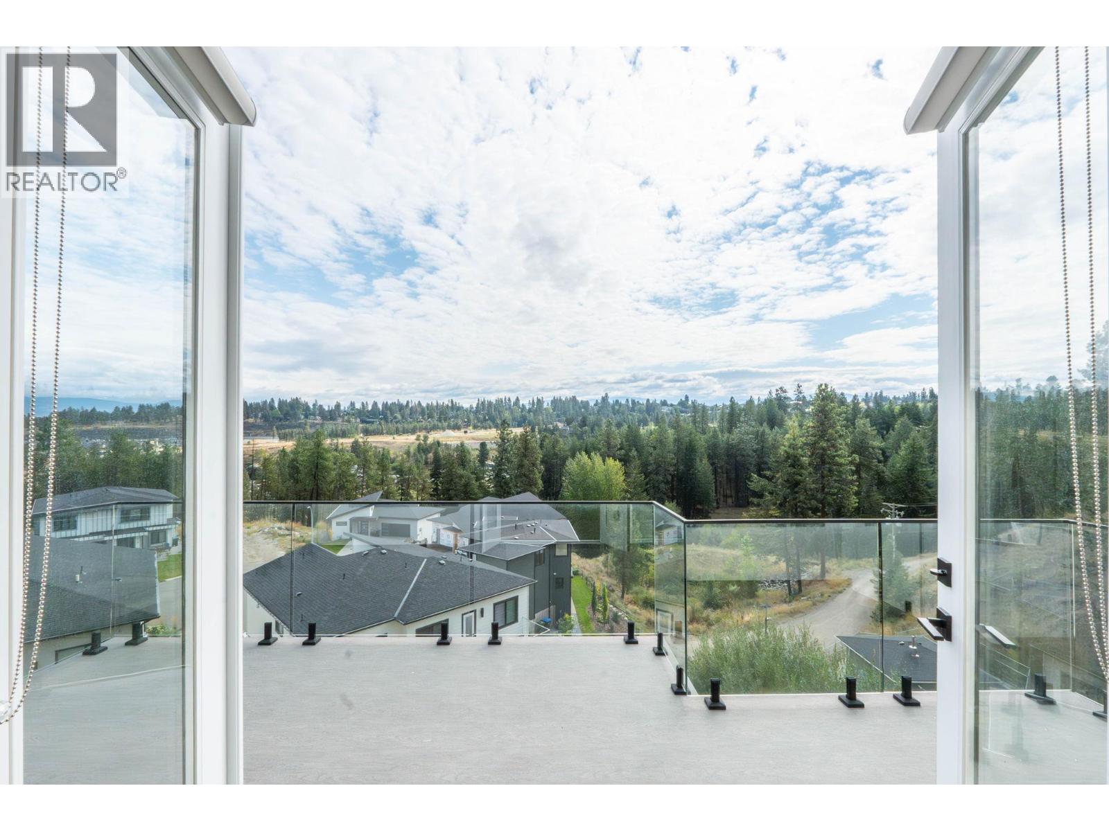 30 830 Westview Way, West Kelowna