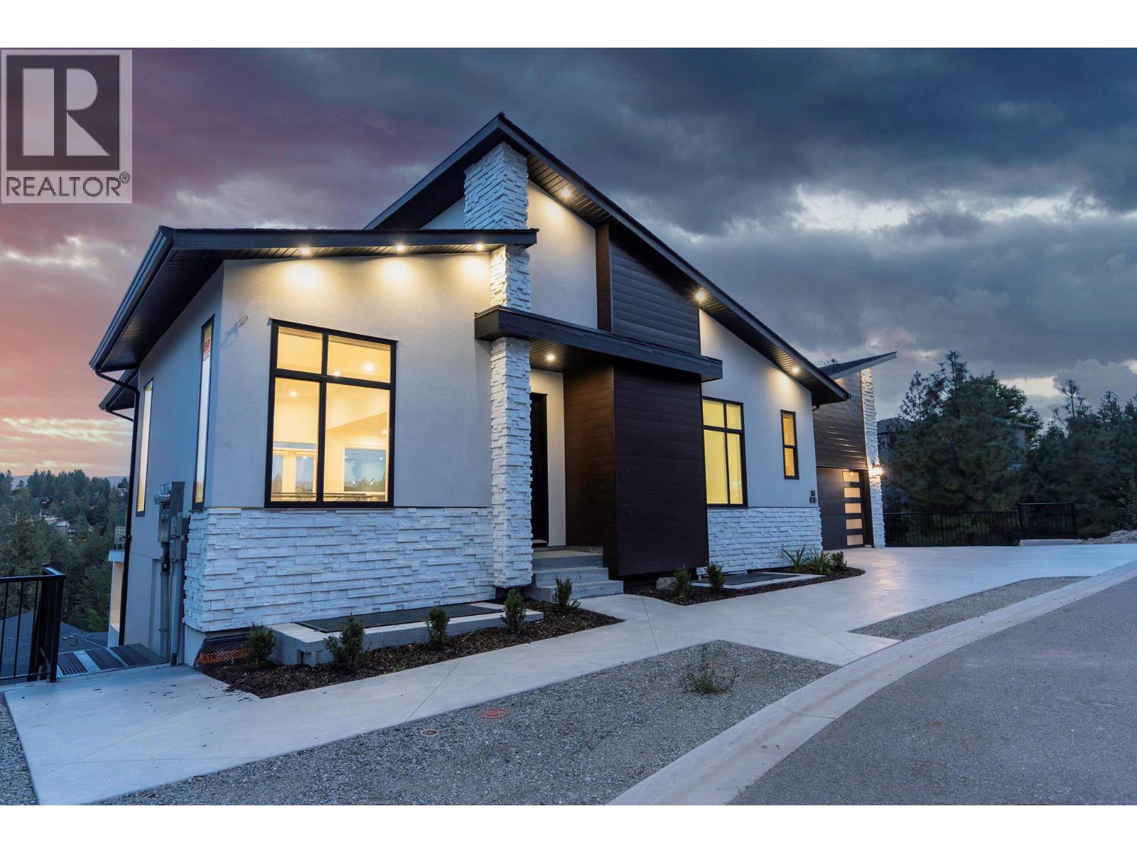 30 830 Westview Way, West Kelowna