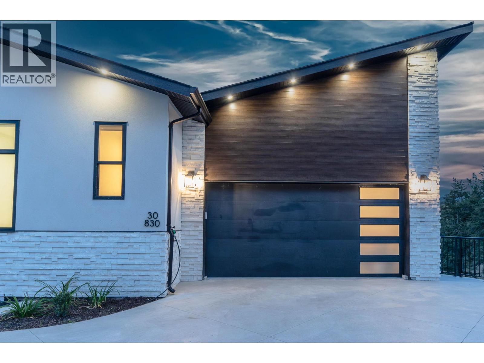 30 830 Westview Way, West Kelowna