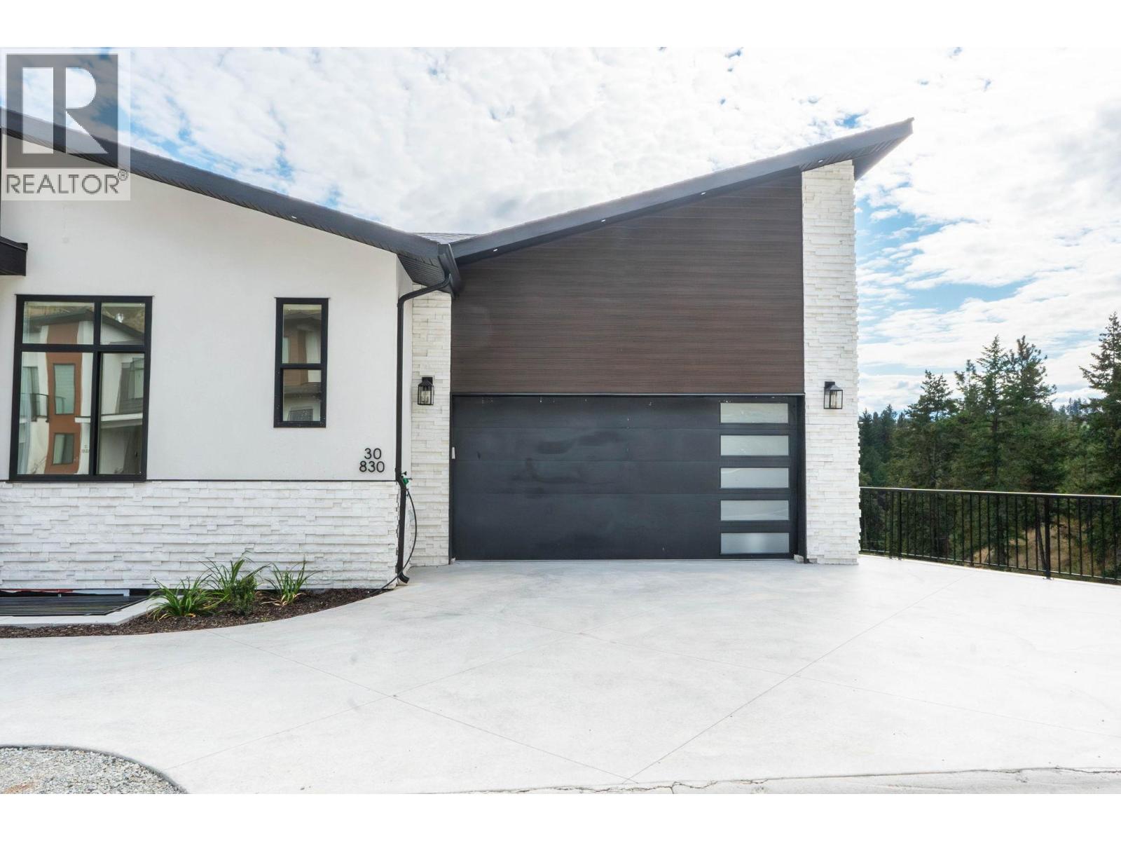 30 830 Westview Way, West Kelowna