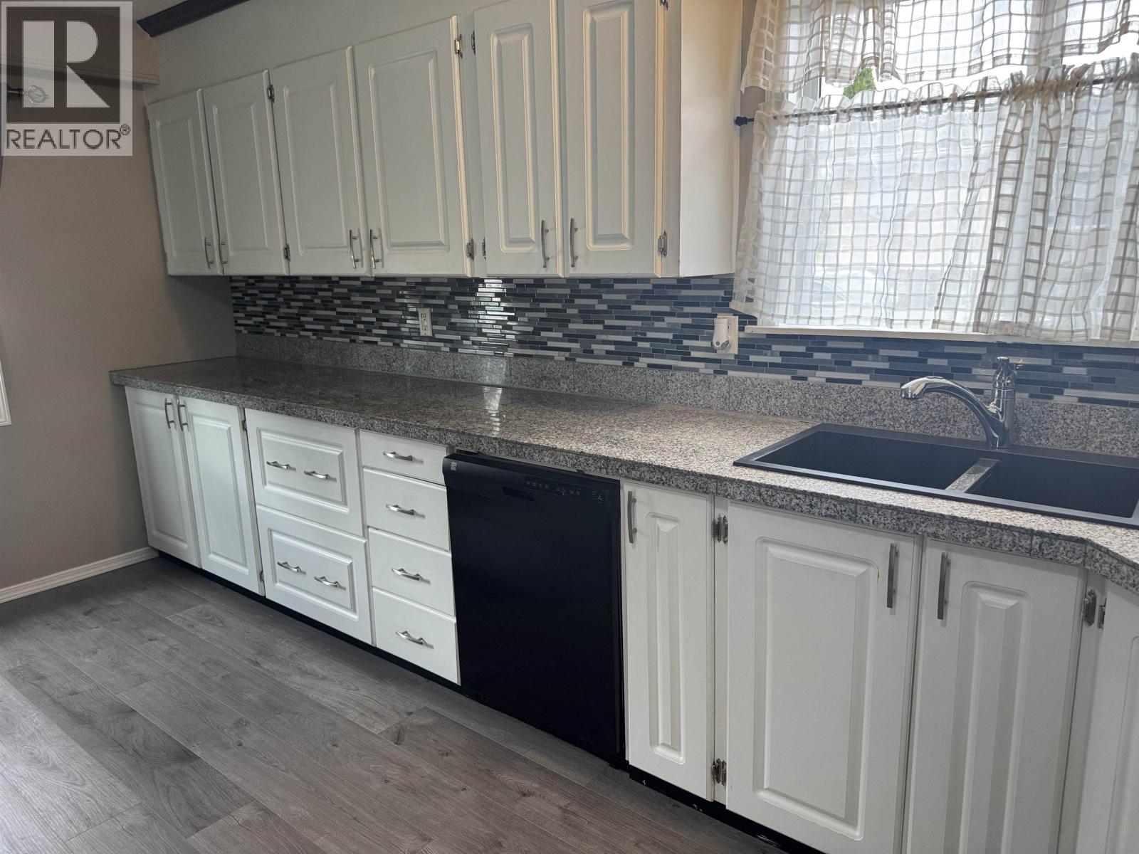 220 CRYSDALE DRIVE, Mackenzie