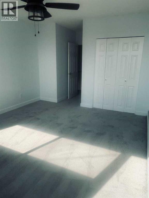 Single Family House Multi-level for Sale in    Avenue SW Kingsland Calgary 