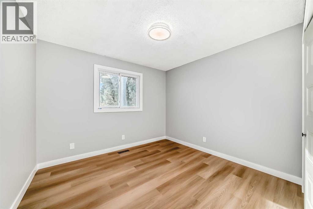 Single Family House for Sale in  Woodbine Boulevard SW Woodbine Calgary 