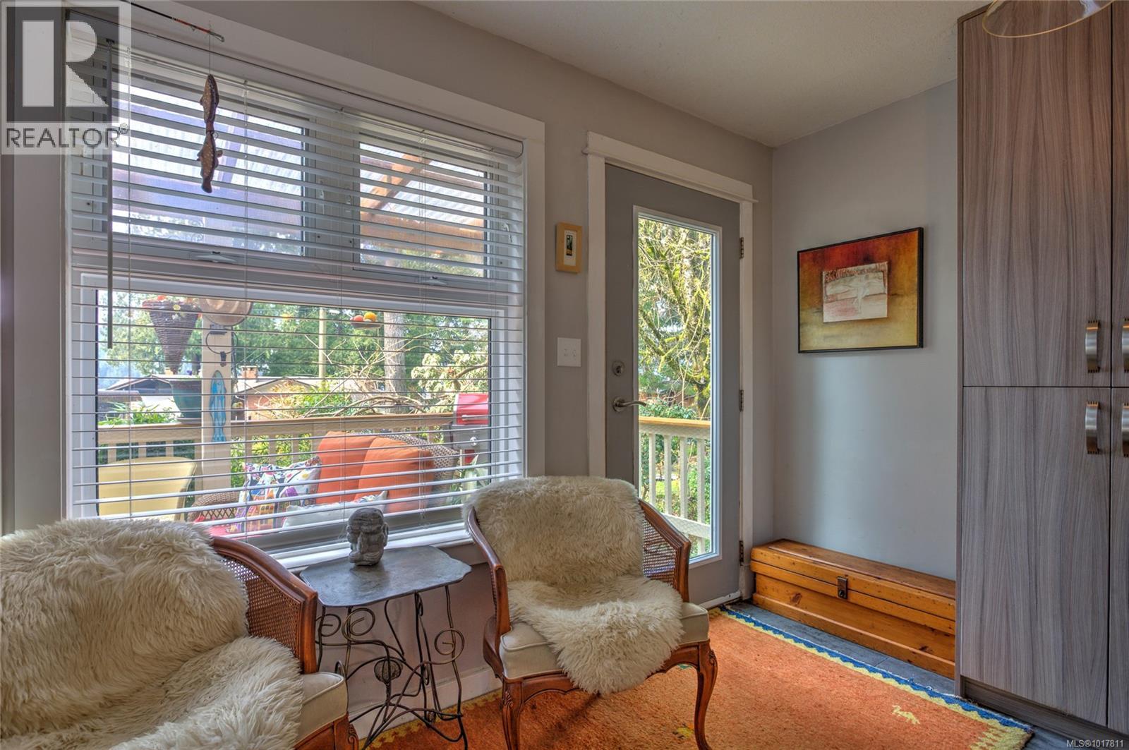 7777 Sunset Dr, Lake Cowichan