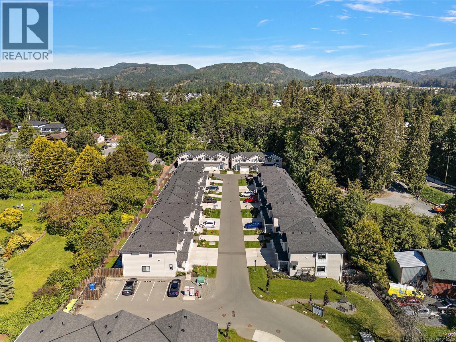 104 2096 Kennedy St, Sooke