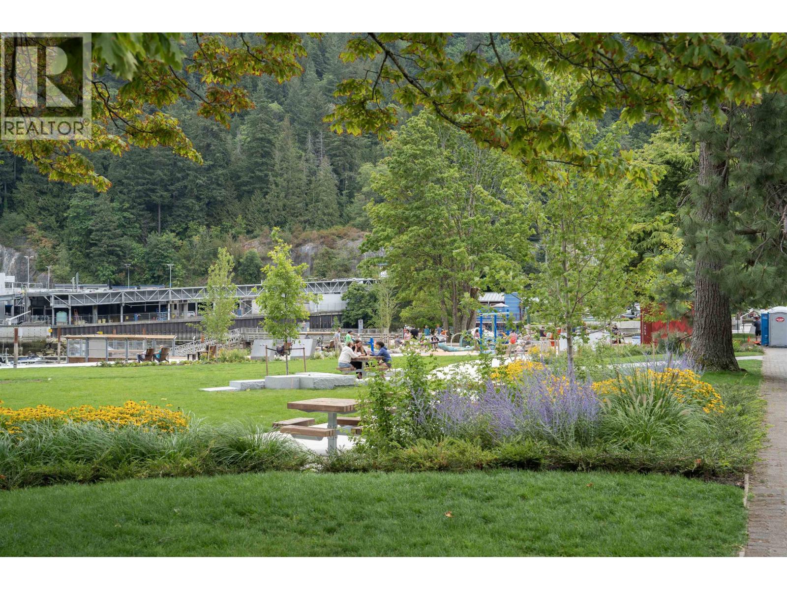 503 6707 NELSON AVENUE, West Vancouver