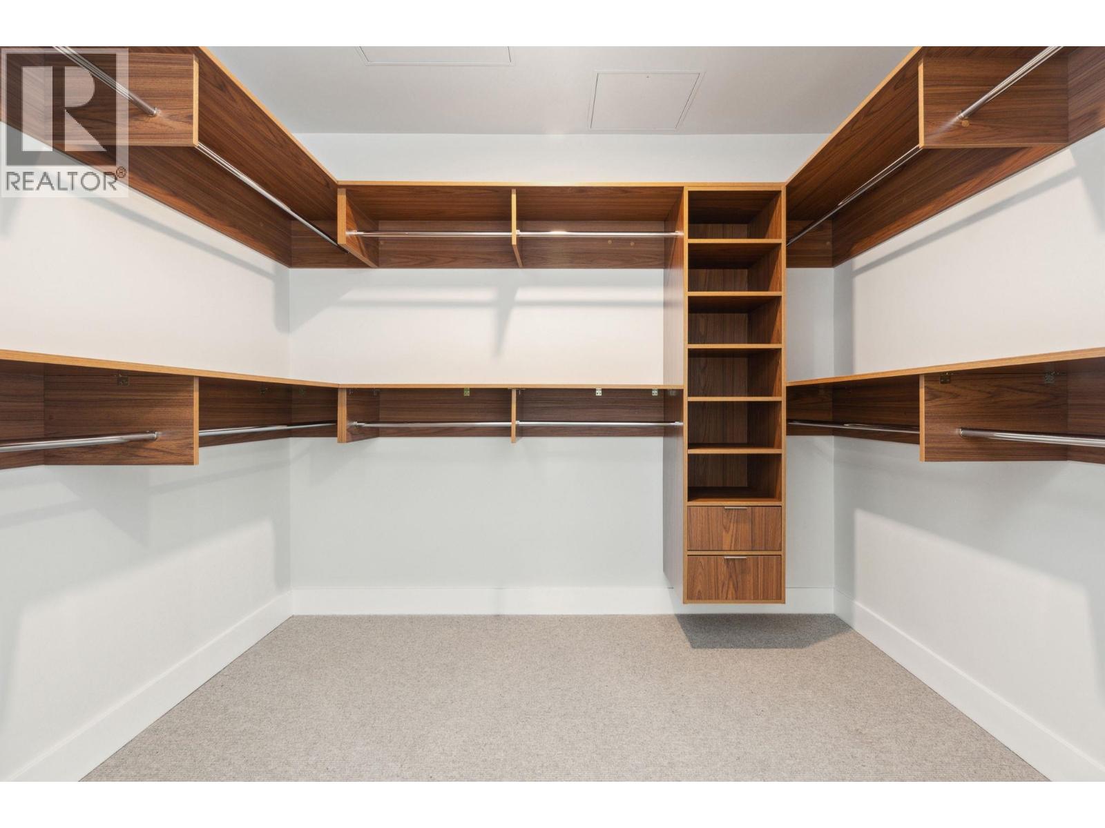 503 6707 NELSON AVENUE, West Vancouver