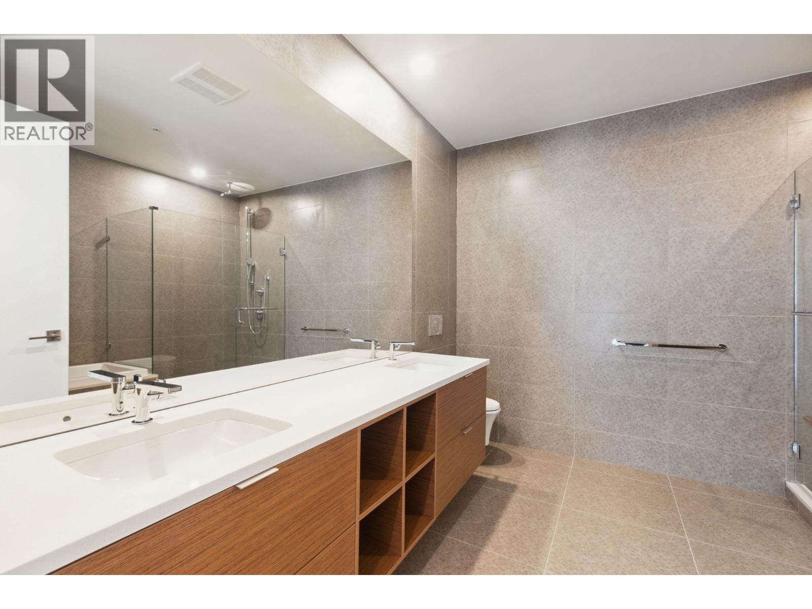 503 6707 NELSON AVENUE, West Vancouver