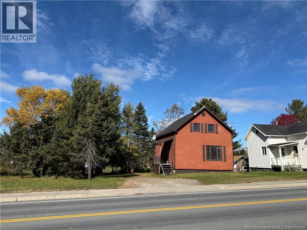 348 ST-JEAN STREET - 2