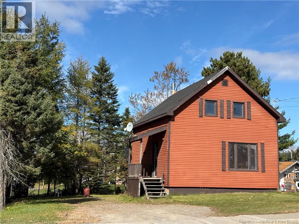 348 ST-JEAN STREET - 3