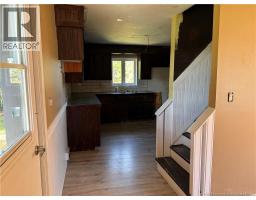 348 St-jean Street, Saint Leonard, NB E7E2B6 Photo 10
