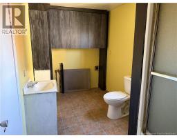 348 St-jean Street, Saint Leonard, NB E7E2B6 Photo 13