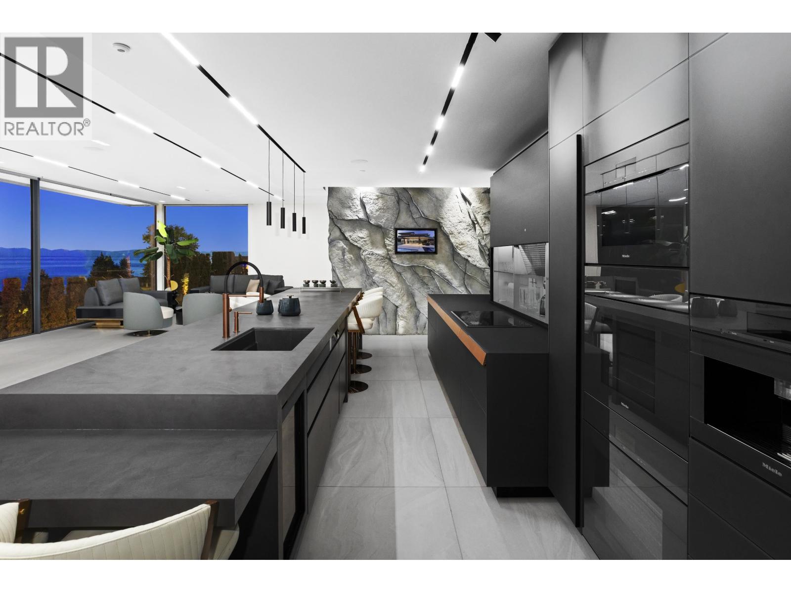 1840 ORCHARD WAY, West Vancouver