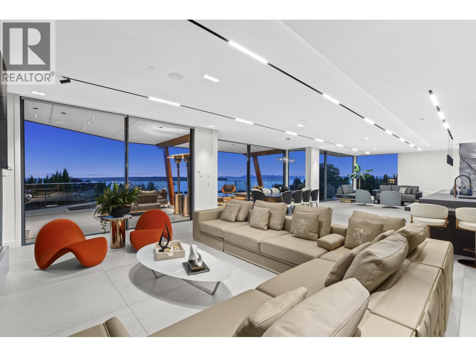 1840 ORCHARD WAY, West Vancouver