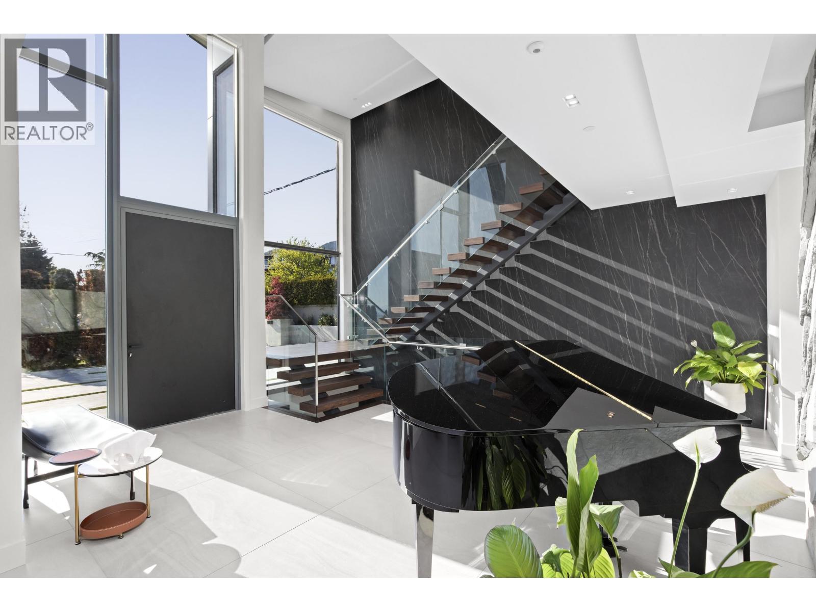 1840 ORCHARD WAY, West Vancouver